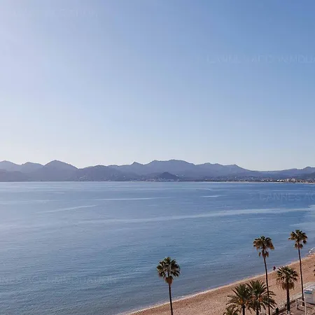 Vista * Cannes